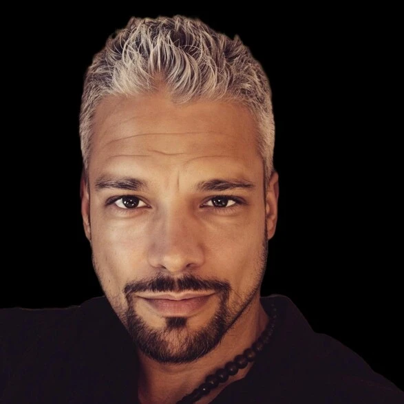 Philipp Steiner, CEO and Owner of Swiss Corporate Solutions Ltd.